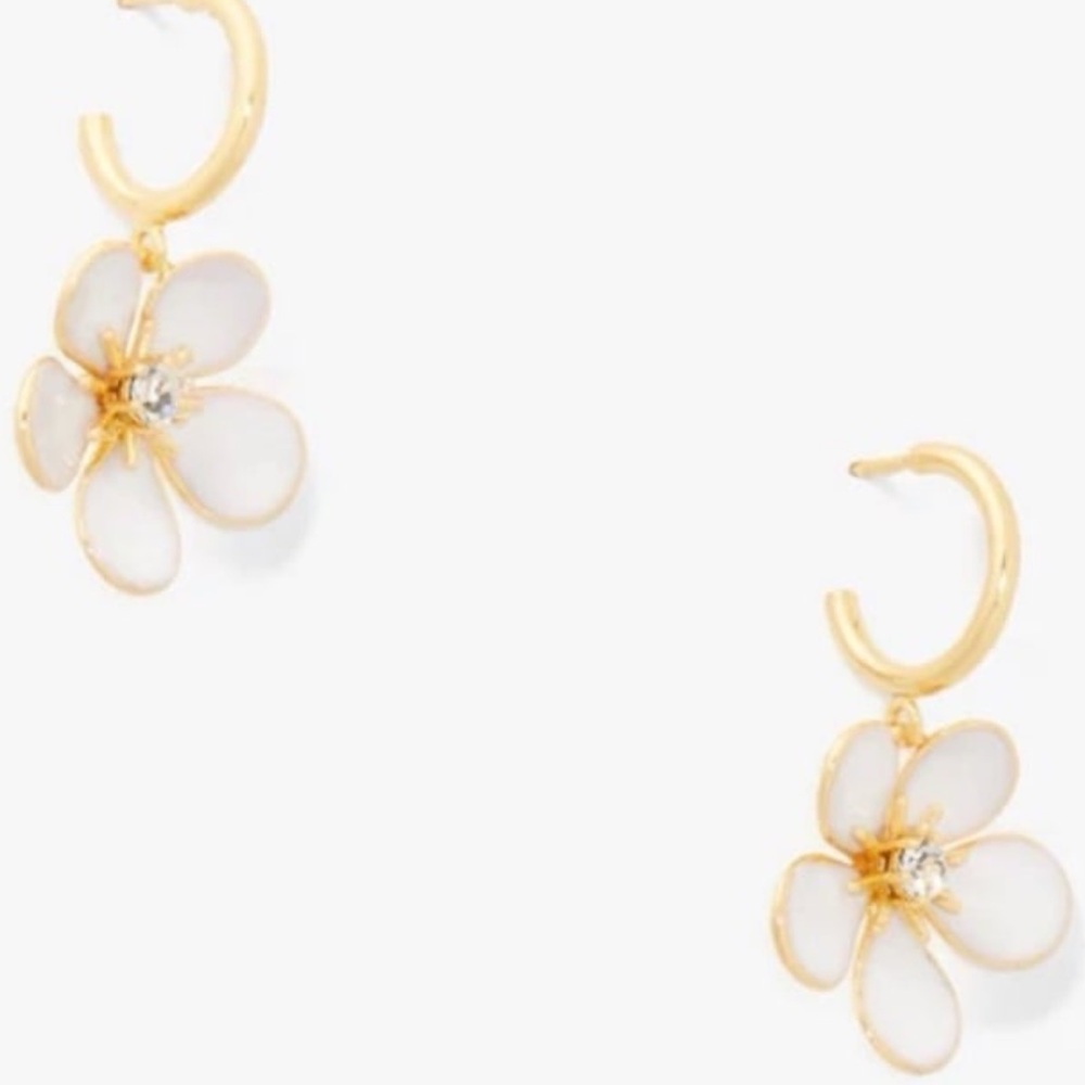 $69 Kate Spade Spring Scene Flower Huggies